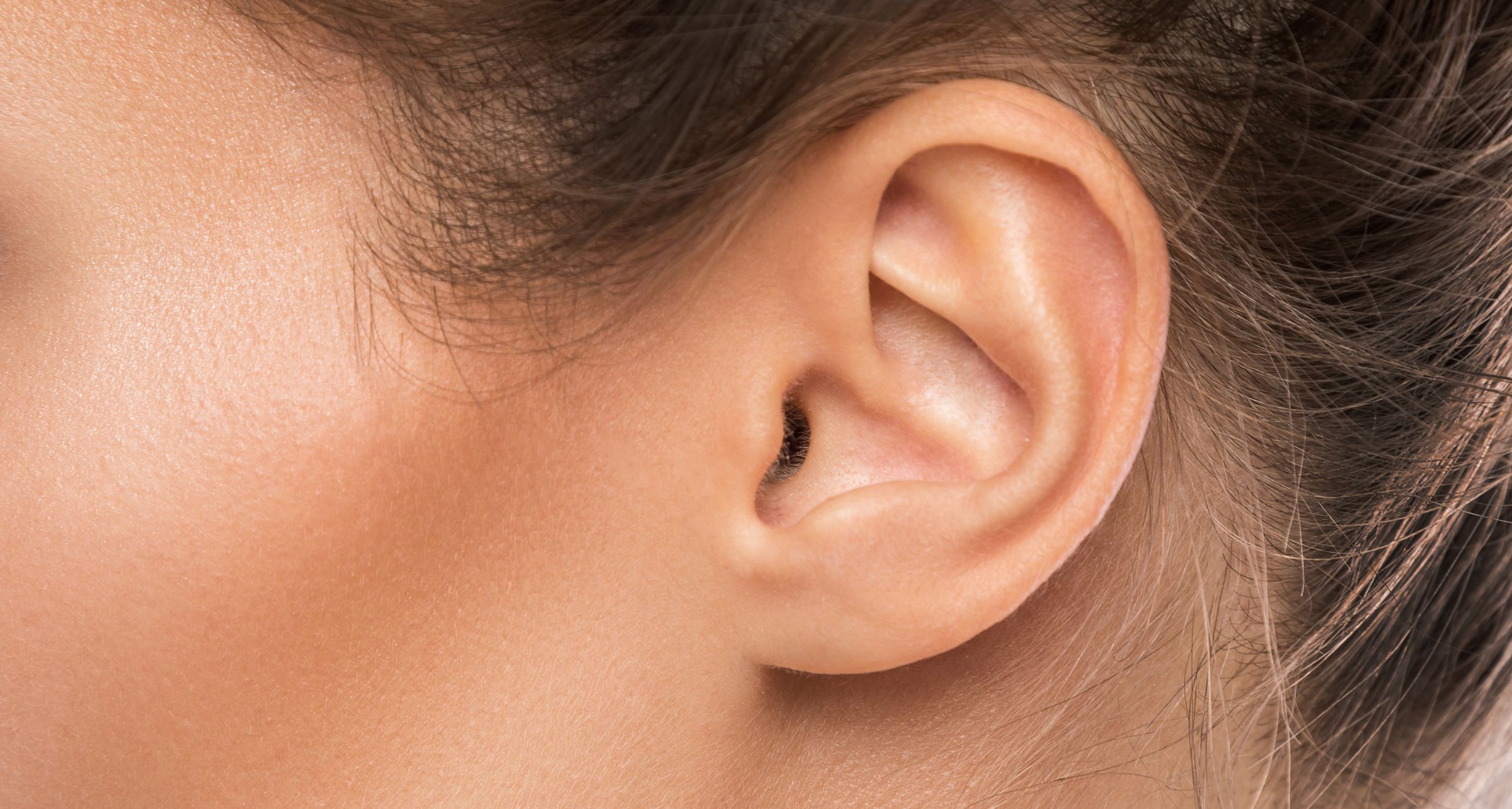 Pulizia orecchie: i consigli dell’OMS